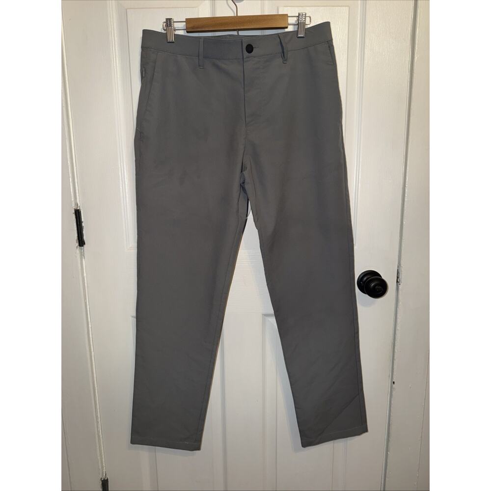 Banana Republic Mens Travel Gray Chinos Tech Flat Size 34 31 Inches